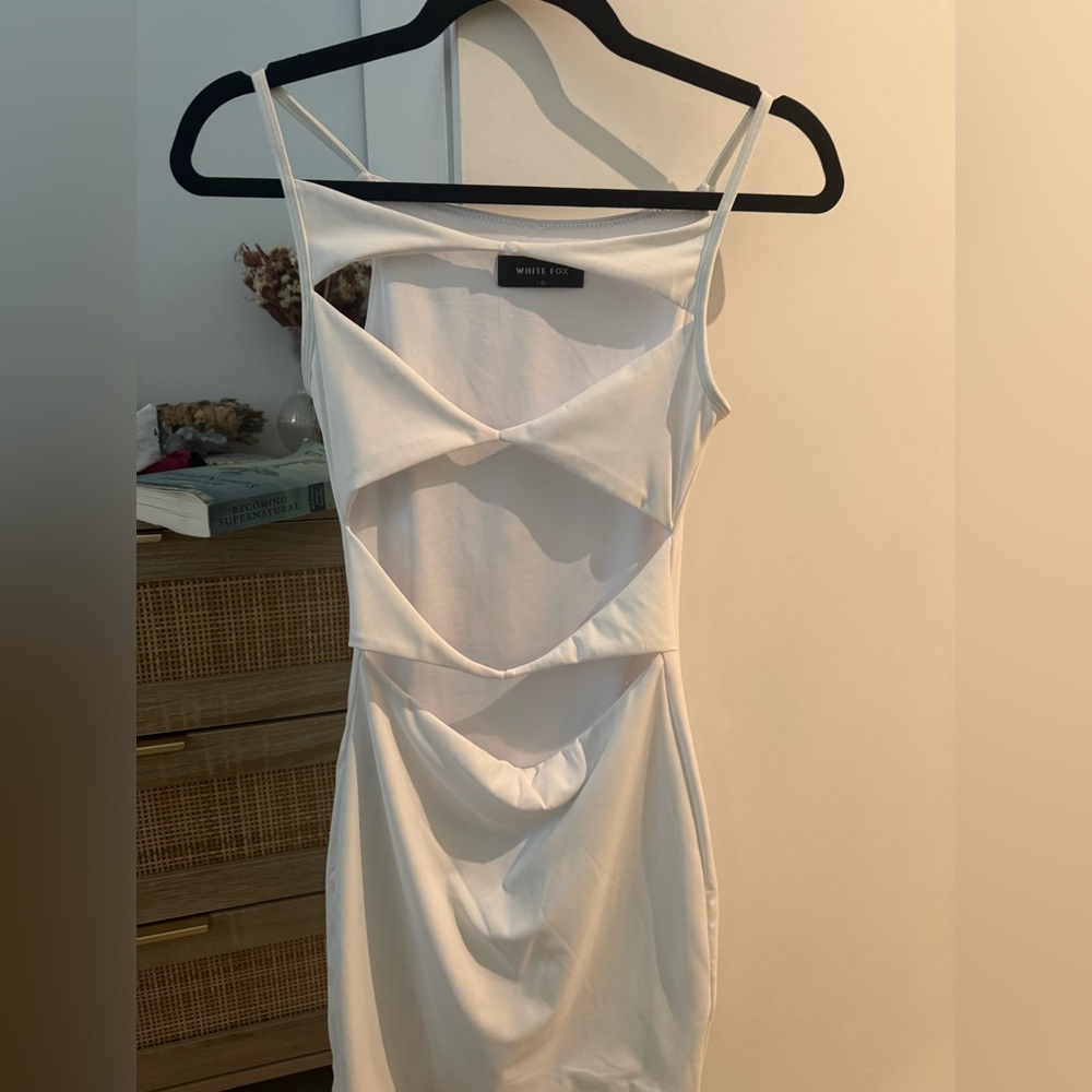 White fox- White Cut-Out Dress (Mini)